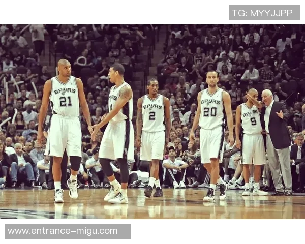 2016年NBA马刺对阵活塞精彩回顾与赛季分析 2016年NBA马刺对阵活塞精彩回顾与赛季分析