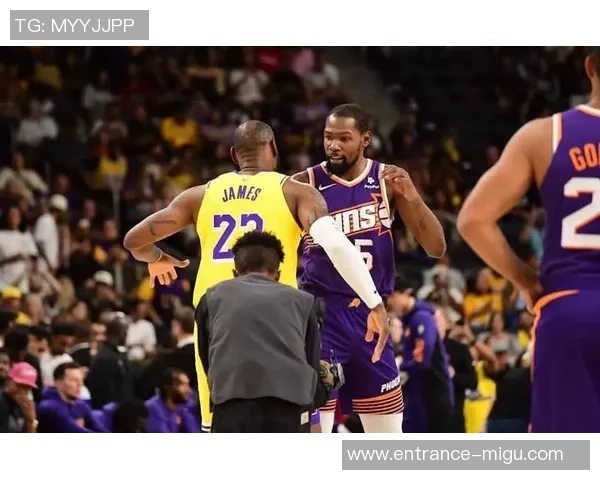 三月湖人与鹈鹕的激烈对决展现篮球魅力与团队精神的巅峰较量 三月湖人与鹈鹕的激烈对决展现篮球魅力与团队精神的巅峰较量