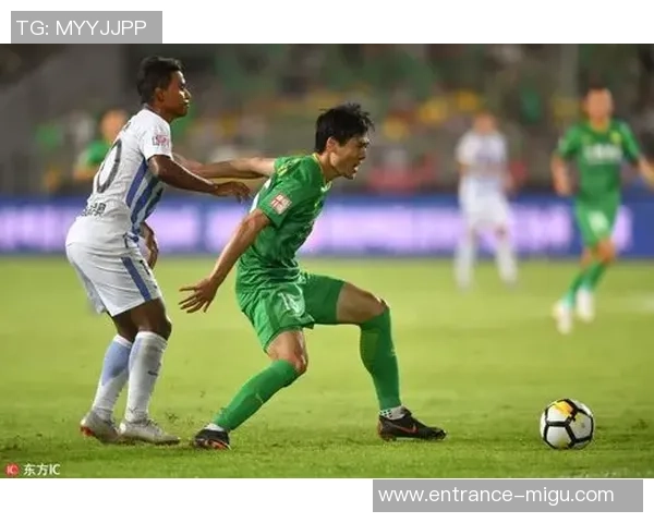 中篮蓝队迎战新西兰队全力争胜展现团队实力与竞技精神 中篮蓝队迎战新西兰队全力争胜展现团队实力与竞技精神