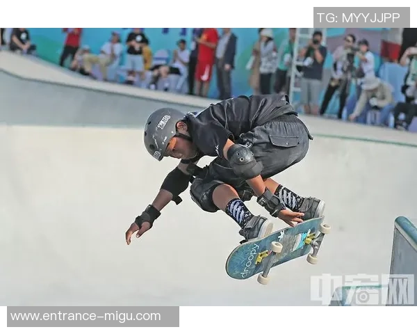 北京滑板队在极限运动世界杯中的力量表现与技术分析